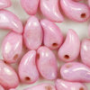 Lily Petal Beads 4x6 mm weiß pink gelüstert  10g (ca.75 Stk.)